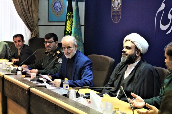 نشست شورای هماهنگی آیین وداع و خاکسپاری شهدای گمنام در قم