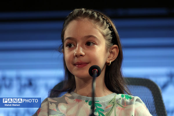 نشست نقد و بررسی فیلم «قایق‌سواری در تهران» در چهل و چهارمین جشنواره ملی فیلم فجر