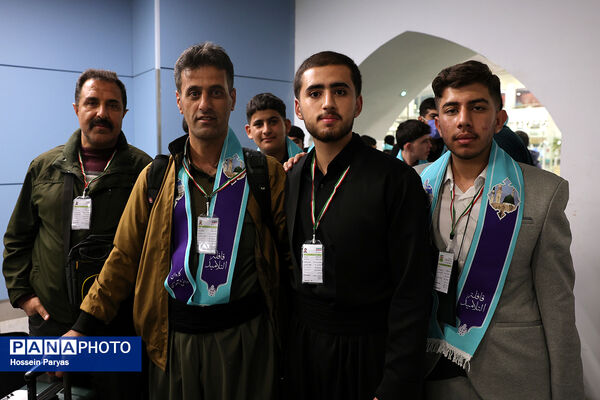 آیین بدرقه دانش‌آموزان و مربیان عمره‌گزار به سرزمین وحی