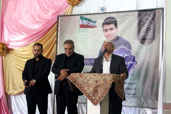 آیین کلنگ زنی احداث سه واحد آموزشی در قم