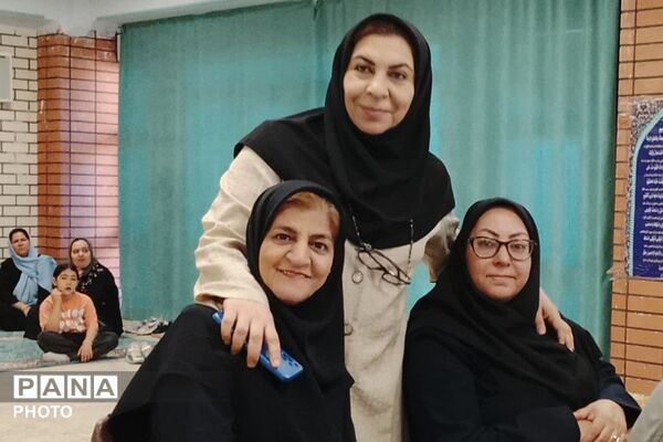 گرامیداشت هفته سلامت در مدرسه سعدی چهاردانگه