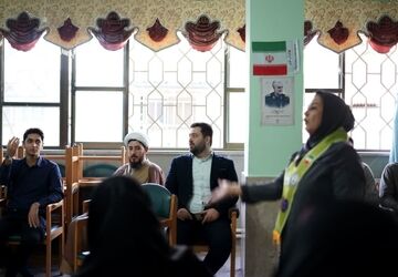 کلاس آموزشی پیشتازان در علی آباد 