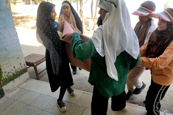 اردوی نوجهادان تربیت علوی به دبستان ظفر آبشور