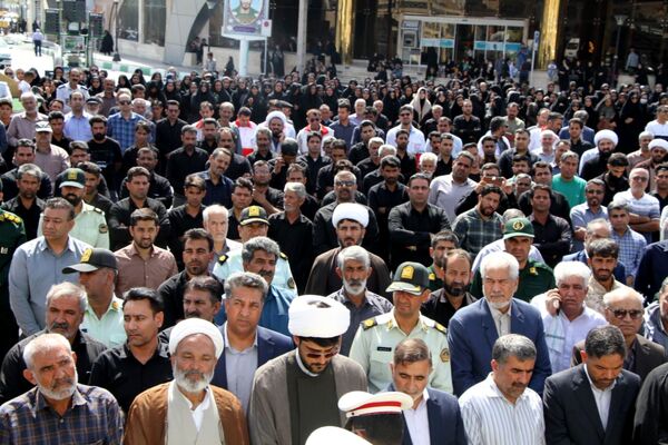  تشییع فرزند برومند شهرستان بم شهید هادی رویاهی با حضور مردم شهیدپرور