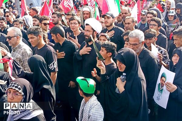  هم صدا با هم در تشییع رهبر شهید