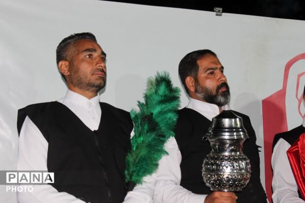 در محضر خورشید؛ بازگشت عطر کربلا به قلب میدان شورا