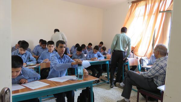 برگزاری آزمون آغازین هماهنگ استانی در آموزشگاه نمونه دولتی زنده یاد زرتاش خلیل آباد 