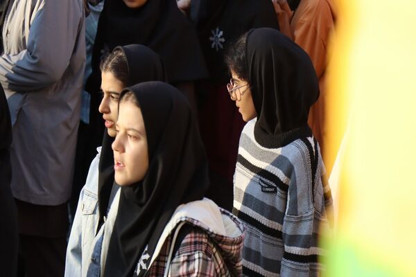 صبحگاه مدرسه شیخ مفید پاکدشت