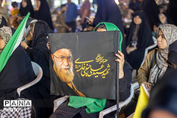 حضور پرشور مردم در تجمع انقلابی؛ جلوه‌ای از همبستگی و ایستادگی