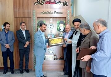 موفقیت چشمگیر مدرسه شهید مسعود درخشان در مسابقات درس‌هایی از قرآن