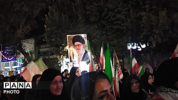 حماسه سازی مردم نیشابور در حسینیه امام خمینی (ره)