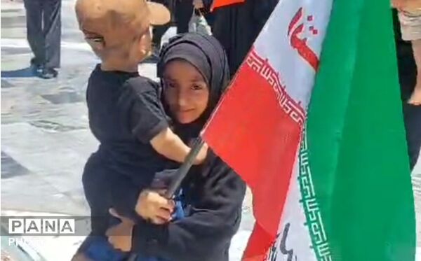 وداعِ باشکوه در مشهد؛ آخرین سفرِ رهبر شهید