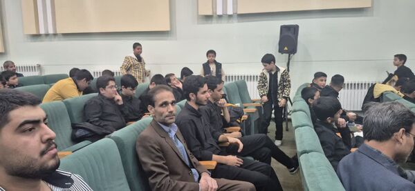 محفل ماهیانه  انس با قرآن کریم در کانون لقمان کاشمر 