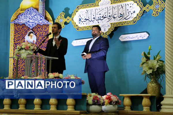 اجتماع عظیم دختران دانشجوی کشور در حرم حضرت معصومه(س)