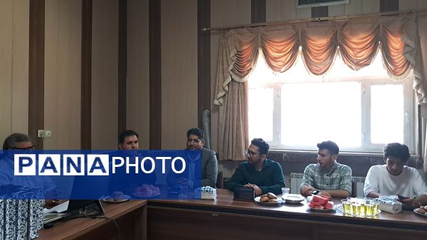 تقدیر از دانش‌آموزان خبرنگار‌ فعال خبرگزاری پانا زنجان