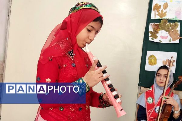 افتتاحیه جشنواره فرهنگی هنری ماها در دبستان قدر بهارستان۲