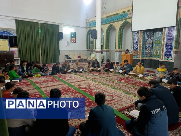 محفل انس با قرآن کریم در کاشمر 