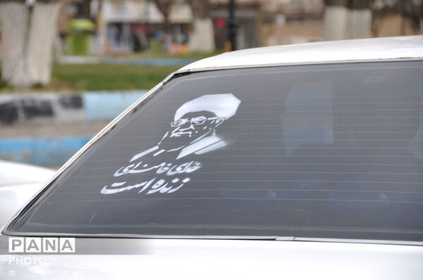 شابلون‌نویسی خیابانی در مرند توسط دانش‌آموزان