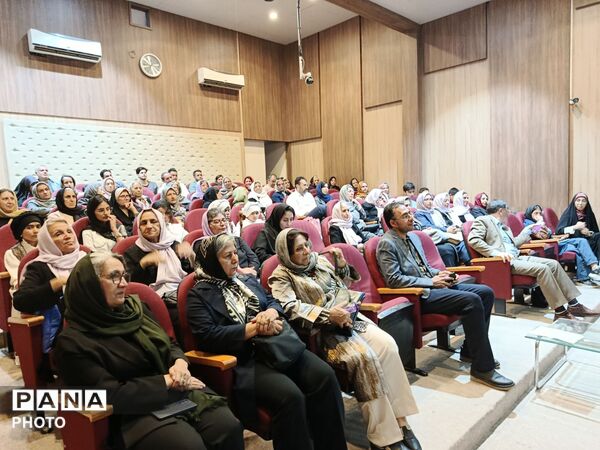 مراسم بزرگداشت حکیم ابوالقاسم فردوسی در کتابخانه دهخدا