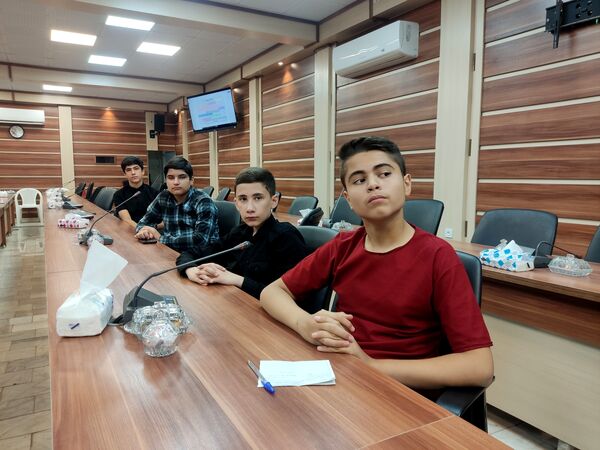 جلسه دوم دوره خبرنگار شو پسران