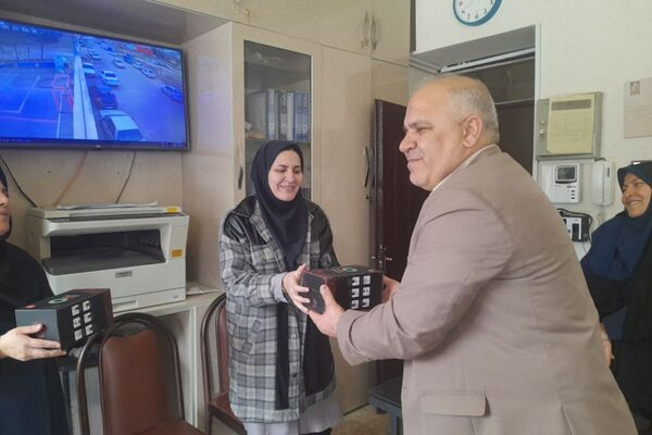 بازدید مدیر و کارشناسان سازمان دانش‌آموزی کردستان از مدارس سنندج