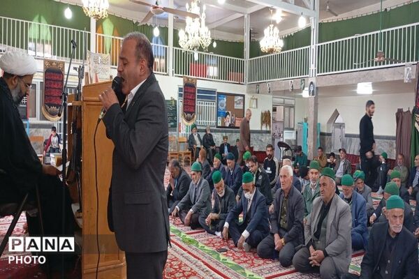 اقامه نماز عبادی سیاسی جمعه در آخرین هفته فروردین ماه 