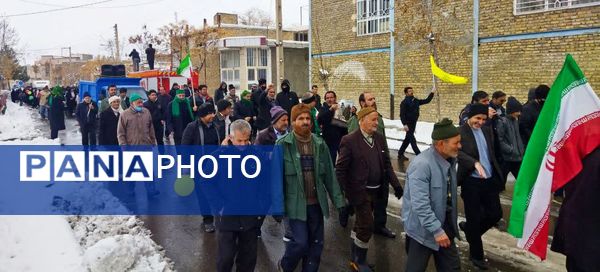 راهپیمایی ۲۲ بهمن، تجلی اتحاد و اراده ملی در بایگ