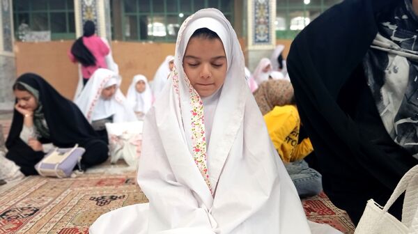 «نماز جمعه» به میزبانی دانش‌آموزان نونهال 