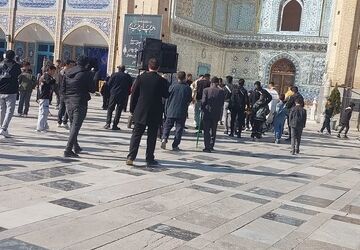 پیشوا در سوگ بانوی دو عالم 