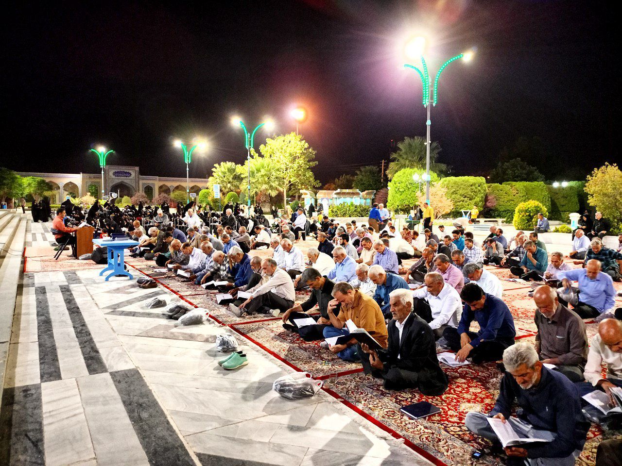 قرائت دعای کمیل در شهرستان کاشمر 