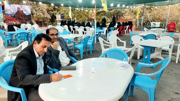 میم مثل مدیر 