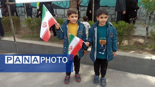 یک روز متفاوت با حضور مردمی از جنس غیرت و استقامت