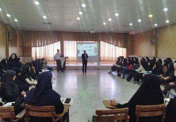 دوره جامع توانمندسازی مربیان کودکستان‌های ناحیه۳ اصفهان