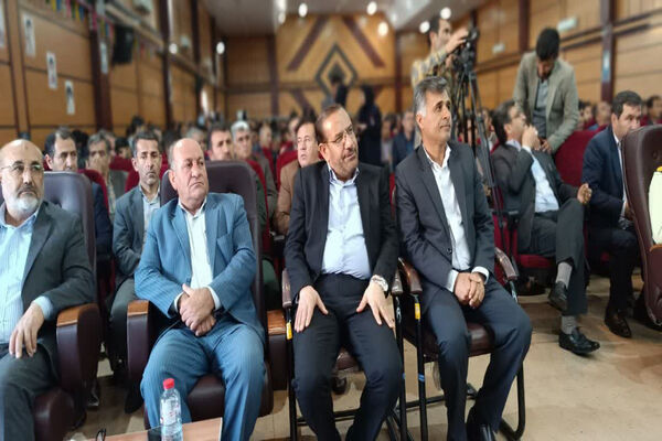 جشن بزرگ روز معلم در یاسوج