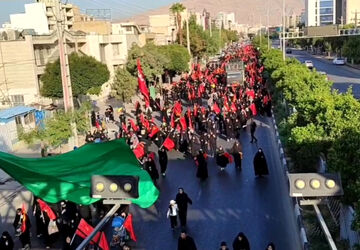 اربعین است و جهان یکسره هیأت شده است