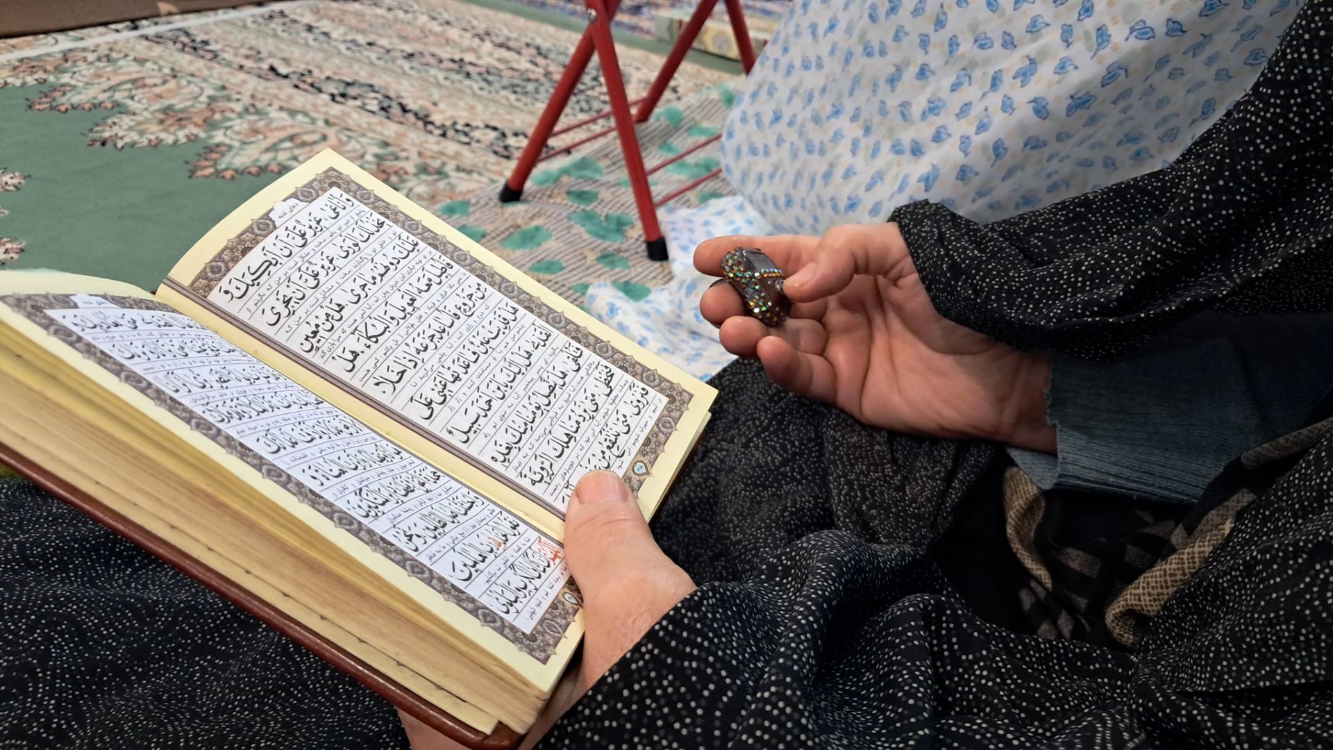 اعتکاف، زمانی میان زمین و آسمان