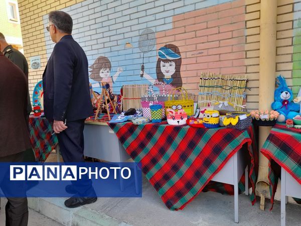 غرفه‌های فرهنگی-هنری در مدارس شهرستان سیروان 