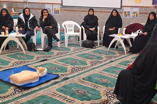 برگزاری کارگاه آموزشی «جشنواره سفیران» در دبستان شاهد ام البنین (س) ناحیه دو شهرری 