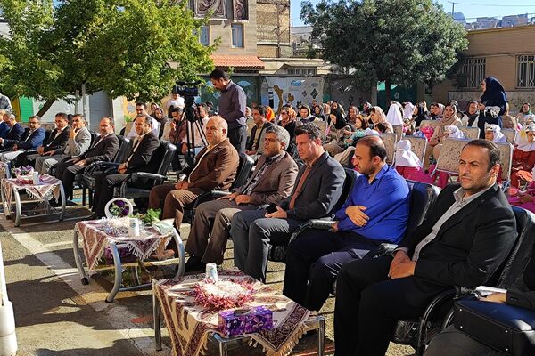 جشن شکوفه‌ها؛ نقطه آغاز مهر و علم‌آموزی