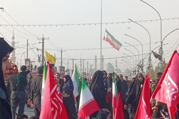 تلاقی دریای سرخ و سیاه مردم در حماسه وداع با قائد امت