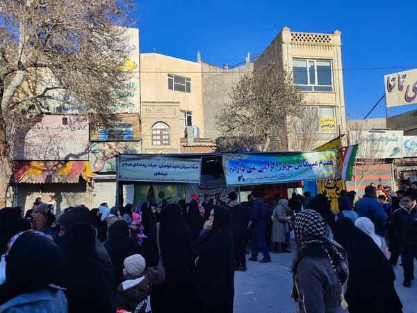 قاب پانا میزبان ساعات اولیه جشن بزرگ خیابانی در نیشابور 