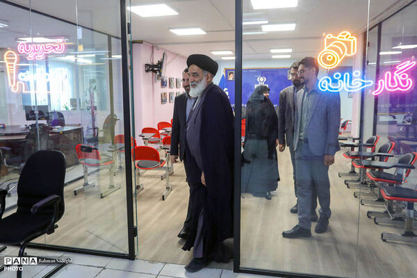بازدید رئیس شورای هماهنگی تبلیغات اسلامی استان تهران از خبرگزاری پانا