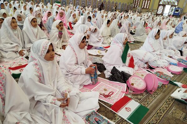 برگزاری مراسم جشن تکلیف نو مکلفان کرمانشاهی