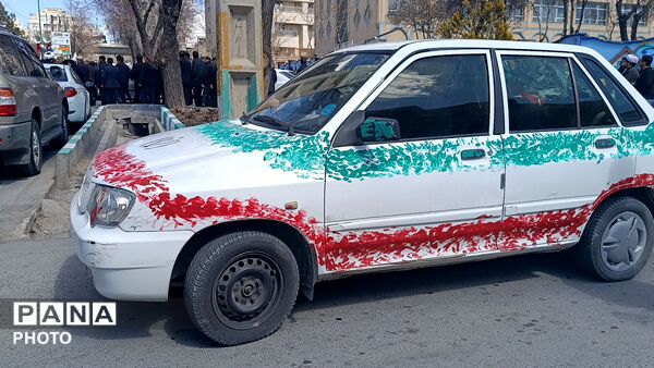برگزاری بیعت مردم شهرکرد با فرمانده کل قوا