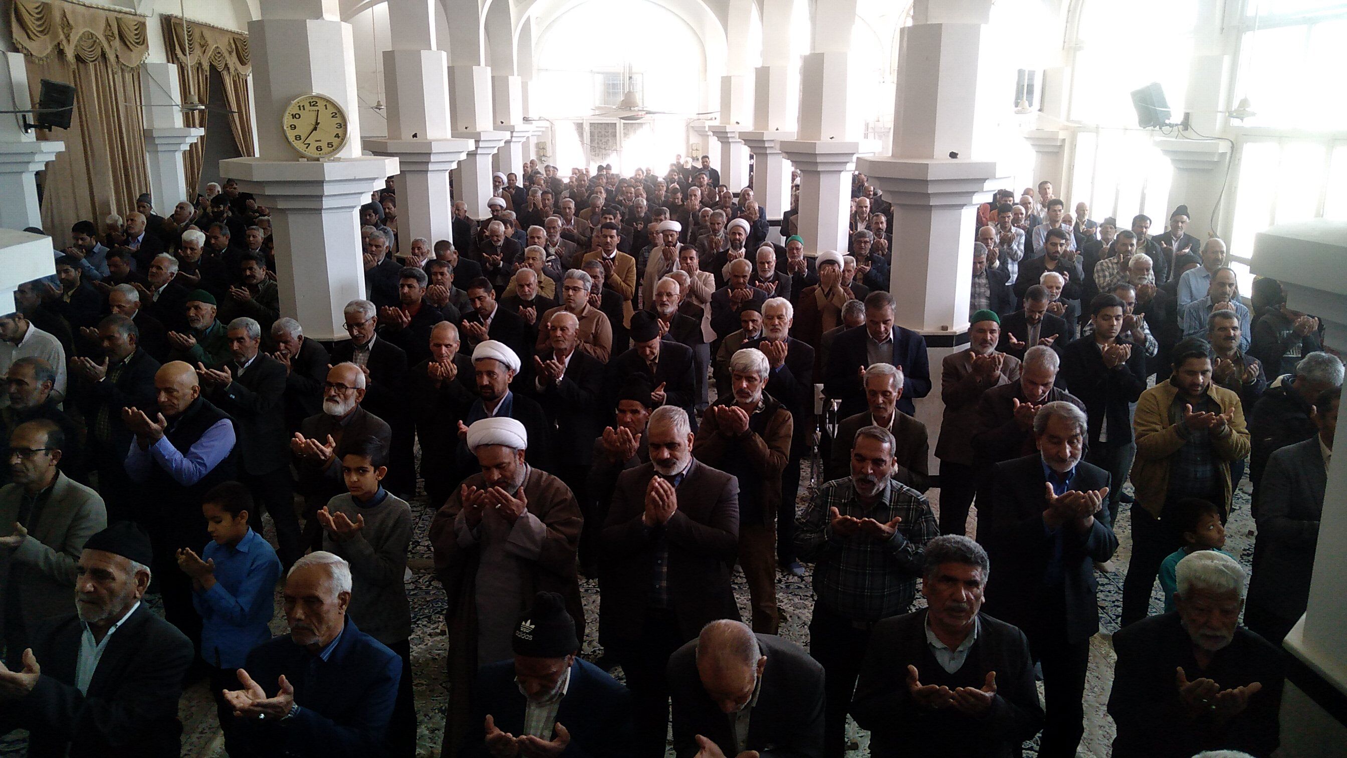 نماز عبادی و سیاسی جمعه در شهرستان خلیل آباد