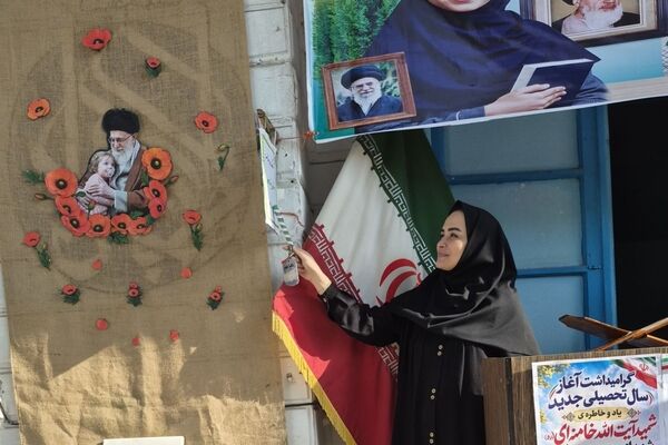 آئین بازگشایی در مدرسه توحید لاهیجان