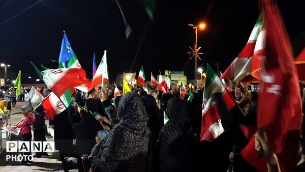  تجدید پیمان با مقاومت در تجمع مردم زیارتعلی رودان و محکومیت حملات آمریکا