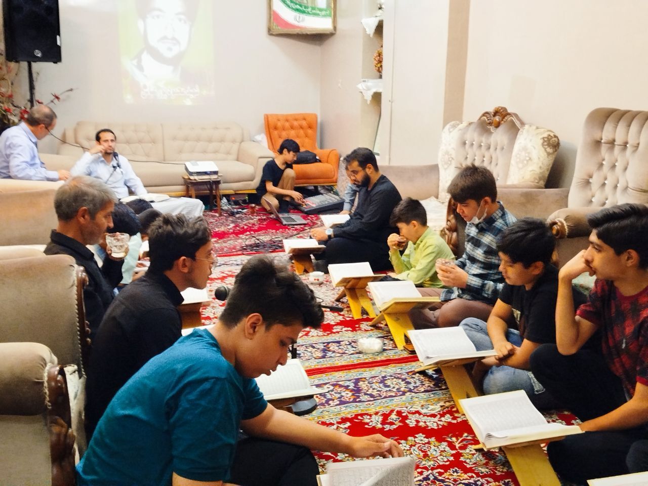  آغاز محفل قرآنی ‘چهل شب با چهل شهید’ در کاشمر 