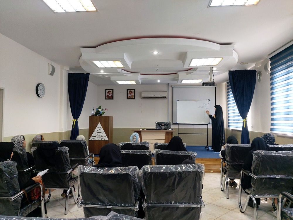 برگزاری دوره جامع آموزش خبرنگاری در ناحیه ۵ مشهد؛ گامی نو در جهت توانمندسازی فعالان رسانه