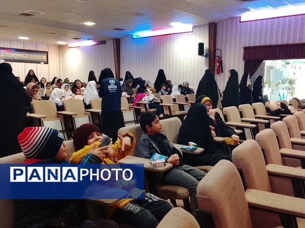 مراسم باشکوه دهه فجر و نیمه شعبان  در سالن مهر تابان نیشابور 